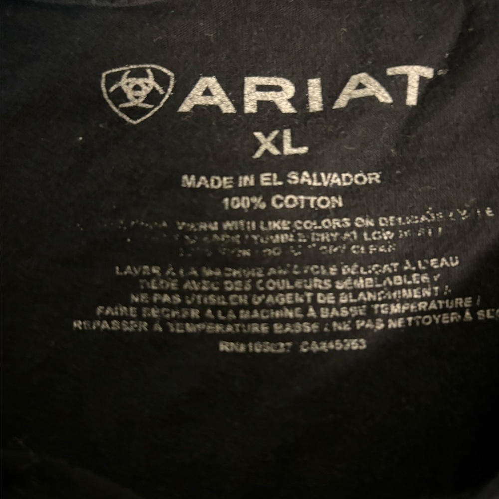 Ariat xl shirt